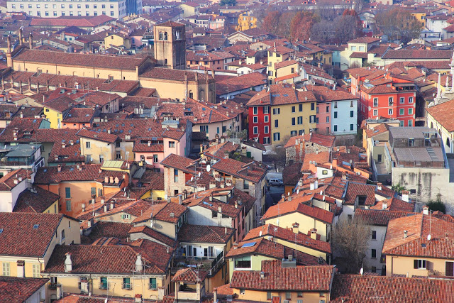 I tetti di Brescia visti dal Castello