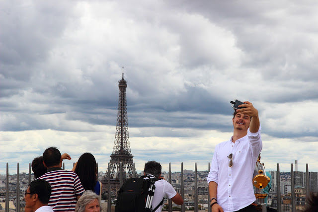 Selfie e Tour Eiffel